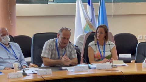 ורד סולומון ממן, ראש העיר ארקדי פומרנץ ואורי אילן במהלך הוועידה.jpg