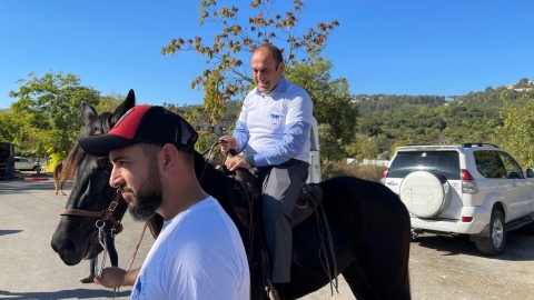 ראש העיר בהתנסות רכיבה קצרה.jpg